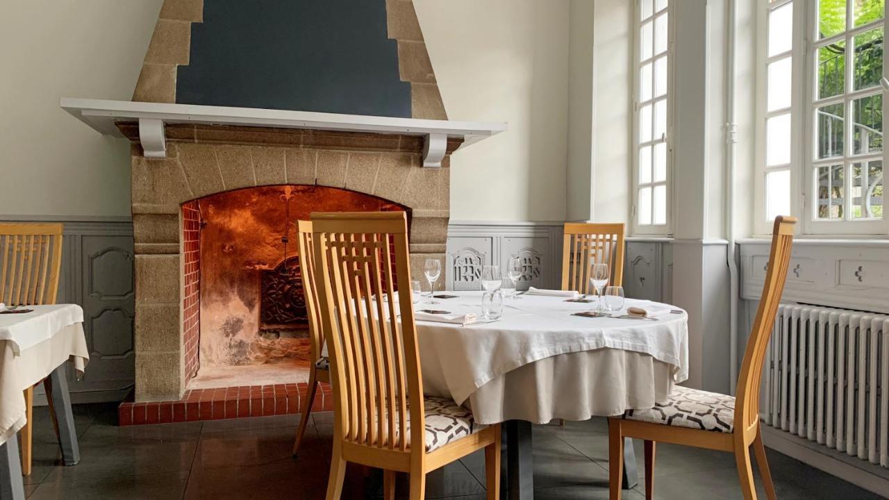 Hotel De France - Restaurant L'Insolite Douarnenez Exterior photo