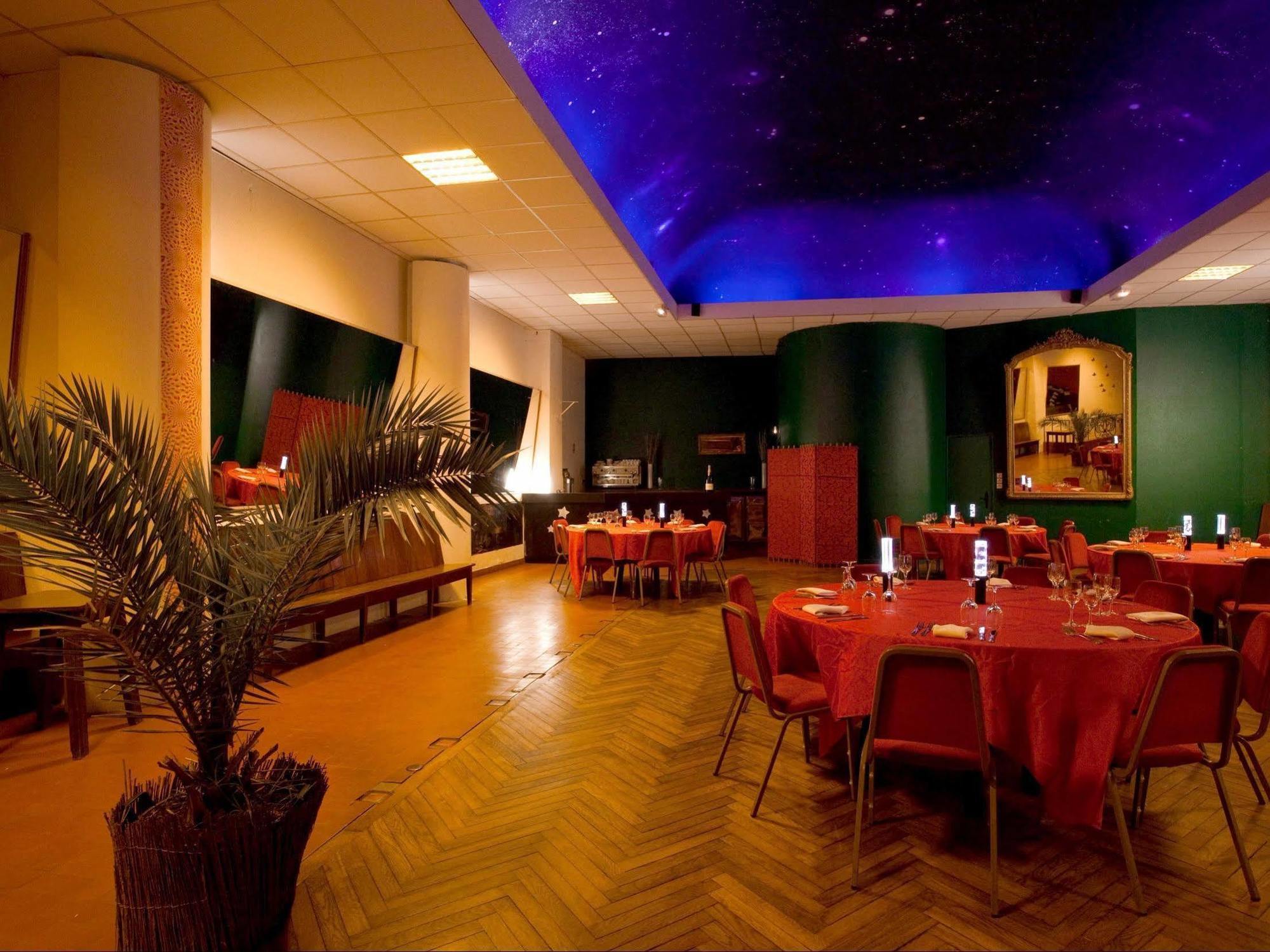 Hotel De France - Restaurant L'Insolite Douarnenez Exterior photo